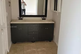 14389 Kendale Lakes Circle, Miami, FL 33183 - Photo 14