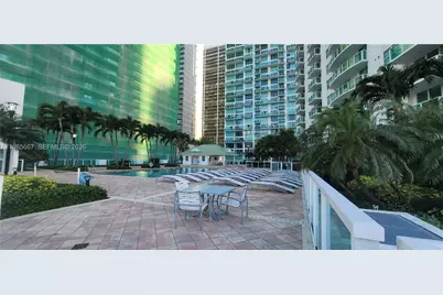 31 SE 5th St #1110, Miami, FL 33131 - Photo 48