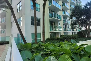 31 SE 5th St, Miami, FL 33131 - Photo 52