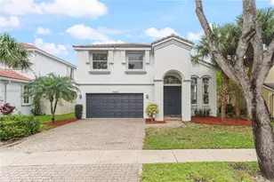 9840 Stover Way, Wellington, FL 33414 - Photo 2