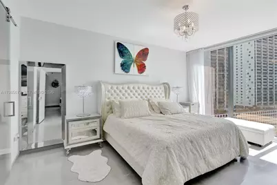 68 SE 6th St. #1203, Miami, FL 33131 - Photo 4