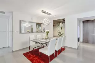 68 SE 6th St, Miami, FL 33131 - Photo 2