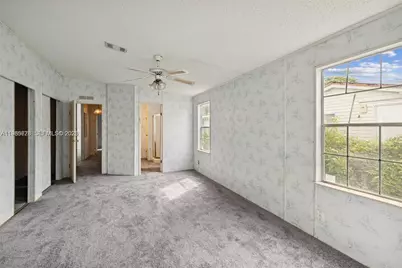 19800 SW 180 Th Avenue #249, Miami, FL 33187 - Photo 4