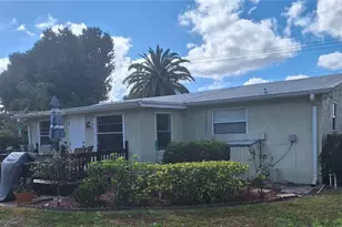 5525 SE Ault Ave, Stuart, FL 34997 - Photo 2