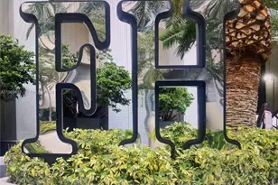 185 SE 14th Terrace, Miami, FL 33131 - Photo 8