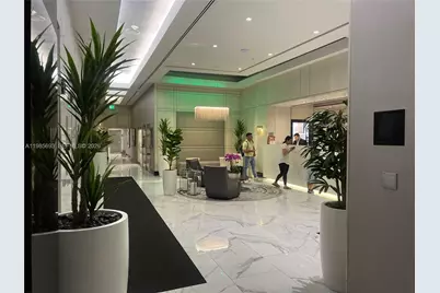 185 SE 14th Ter #1905, Miami, FL 33131 - Photo 10