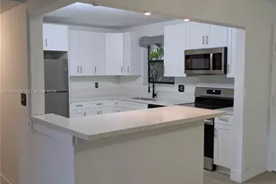 601 Ives Dairy Rd, Miami, FL 33179 - Photo 32