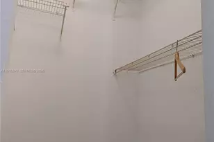 601 Ives Dairy Rd, Miami, FL 33179 - Photo 20