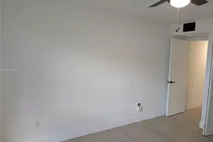 601 Ives Dairy Rd, Miami, FL 33179 - Photo 28