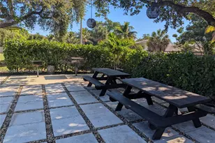 601 Ives Dairy Rd, Miami, FL 33179 - Photo 78