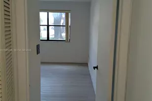 601 Ives Dairy Rd, Miami, FL 33179 - Photo 24