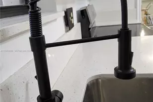 601 Ives Dairy Rd, Miami, FL 33179 - Photo 42