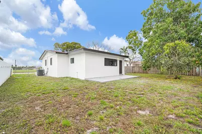 17535 NW 49th Ct, Opa-Locka, FL 33055 - Photo 36