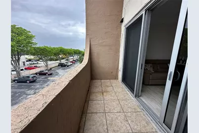 10900 SW 104th St #322, Miami, FL 33176 - Photo 28