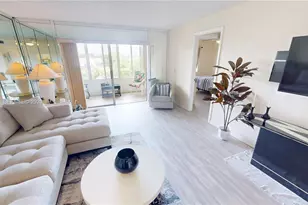 9621 Sunrise Lakes Blvd, Sunrise, FL 33322 - Photo 2