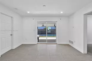 340 NW 45th St, Miami, FL 33127 - Photo 12