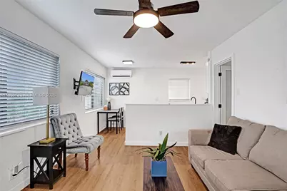 754 NE 40th St #A, Fort Lauderdale, FL 33334 - Photo 8