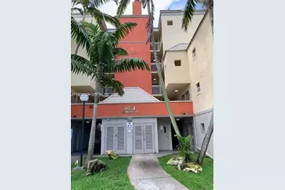 8353 Lake Dr #104, Doral, FL 33166 - Photo 52
