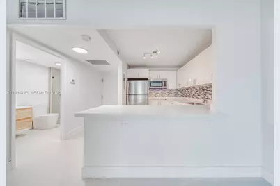 2301 Collins Ave #311, Miami Beach, FL 33139 - Photo 12