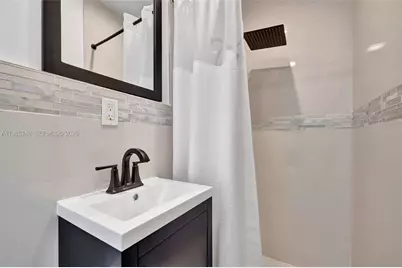2506 NE 30th St, Fort Lauderdale, FL 33306 - Photo 18