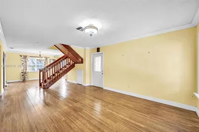 11455 SW 117 Ct, Miami, FL 33186 - Photo 4