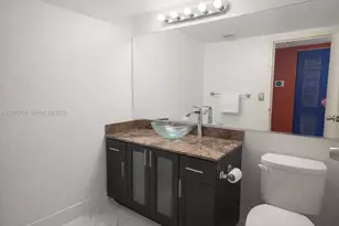 7601 E Treasure Dr, North Bay Village, FL 33141 - Photo 16