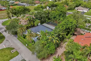 13110 SW 104th Ave, Miami, FL 33176 - Photo 52