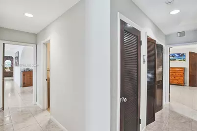 13110 SW 104th Ave, Miami, FL 33176 - Photo 26