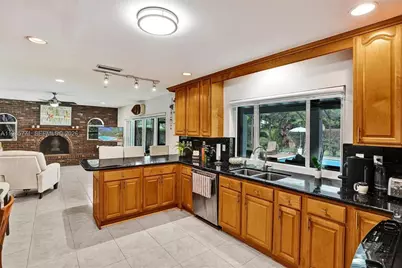 13110 SW 104th Ave, Miami, FL 33176 - Photo 12