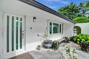 13110 SW 104th Ave, Miami, FL 33176 - Photo 4