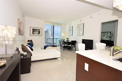 1900 N Bayshore Dr #2804, Miami, FL 33132 - Photo 2