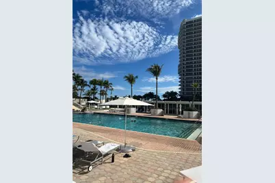 10275 Collins Ave #1104, Bal Harbour, FL 33154 - Photo 4