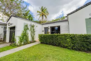 375 De Soto Dr, Miami Springs, FL 33166 - Photo 2