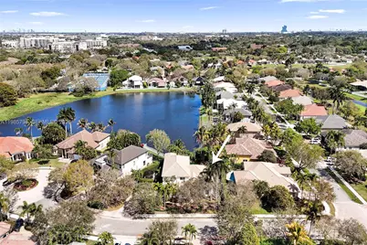 3736 Amelia Island Ln, Davie, FL 33328 - Photo 6