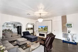 1675 NE 160th St, North Miami Beach, FL 33162 - Photo 6