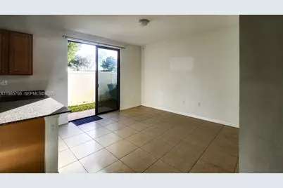 470 NE 194th Ter #470, Miami, FL 33179 - Photo 6