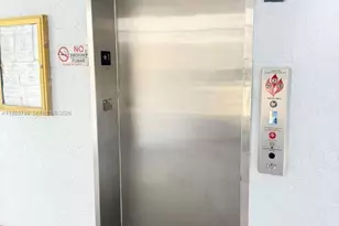 5290 W 21st Ct, Hialeah, FL 33016 - Photo 2