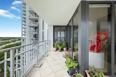 4000 Towerside Ter #1102, Miami, FL 33138 - Photo 20