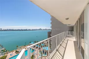 7601 E Treasure Dr, North Bay Village, FL 33141 - Photo 1