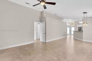 1208 NW 170th Ave, Pembroke Pines, FL 33028 - Photo 6