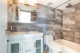 7601 E Treasure Dr, North Bay Village, FL 33141 - Photo 20