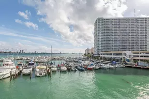 7601 E Treasure Dr, North Bay Village, FL 33141 - Photo 36