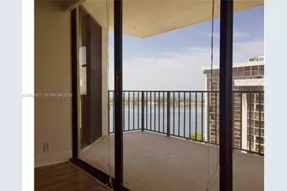 1901 Brickell Ave #B1804, Miami, FL 33129 - Photo 10