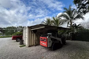 4501 SW 133rd Ave, Southwest Ranches, FL 33330 - Photo 100