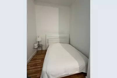 1900 N Bayshore Dr #606, Miami, FL 33132 - Photo 18