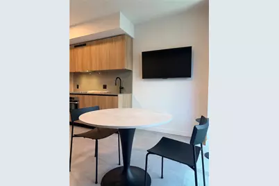 121 NE 5th St #912A, Miami, FL 33132 - Photo 18