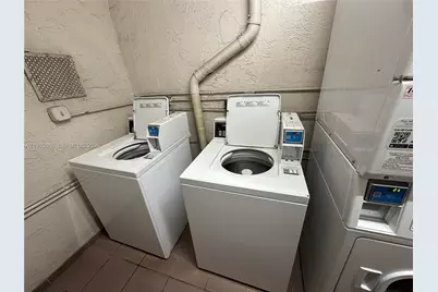 4713 NW 7th St #406-1, Miami, FL 33126 - Photo 12