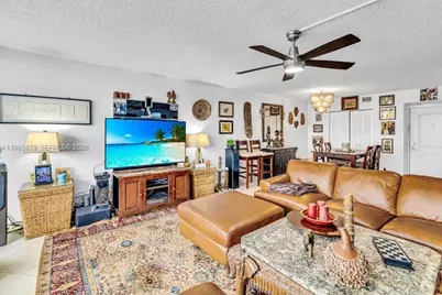 100 Bayview Dr #228, Sunny Isles Beach, FL 33160 - Photo 10