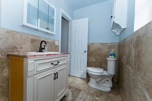 1474 NE 48th Ct, Pompano Beach, FL 33064 - Photo 24