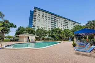 4001 Hillcrest Dr, Hollywood, FL 33021 - Photo 84